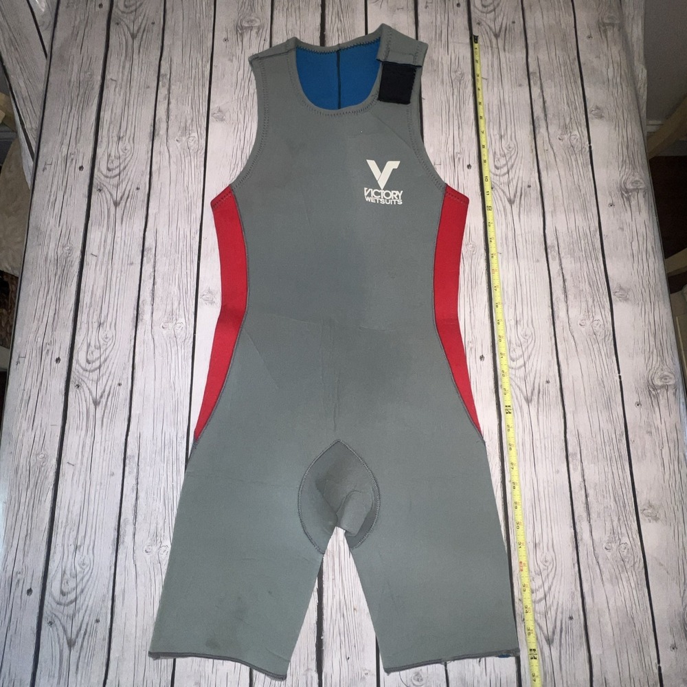 Victory Wetsuit Short And Tank Style - Grey And Red 36 Length And 14 Across